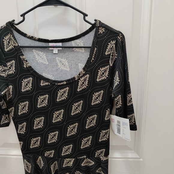 Set of 4 LuLaRoe Nicole Dresses size Small - Picture 10 of 10